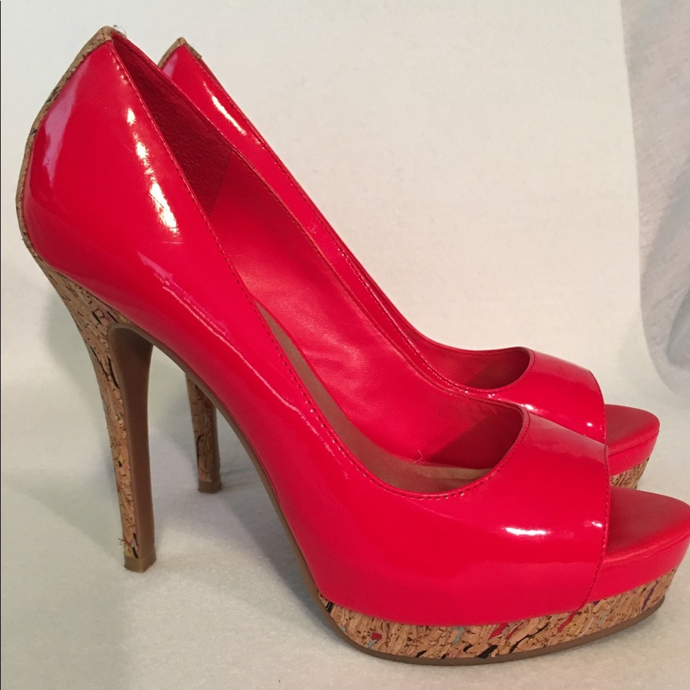 Jessica Simpson open toe platform pumps